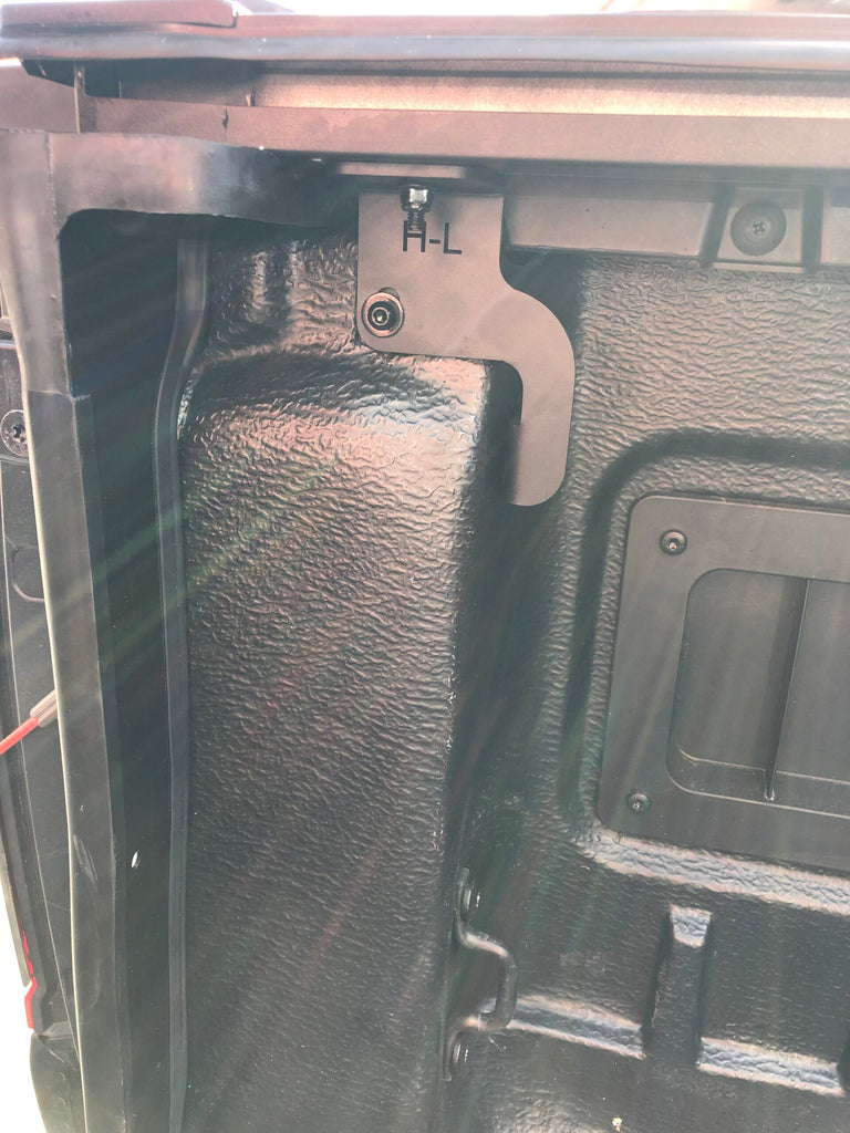 Roll Rishiled Roll-Shield Manual Roller Shutter | Volkswagen Amarok Mk3 2023-on ...